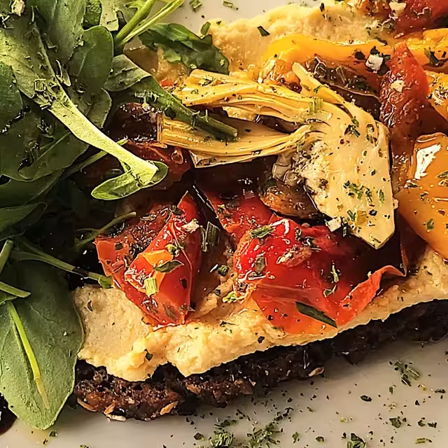 Hummus sandwich with marinated vegetables