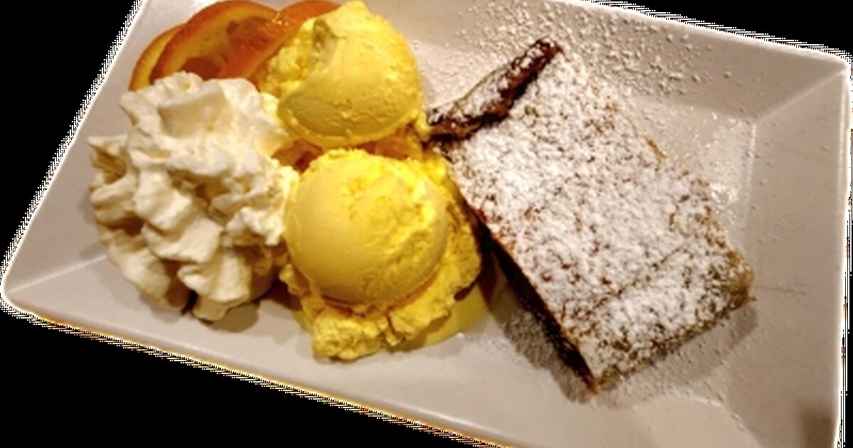 Apple strudel with vanilla ice cream